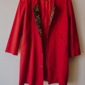 veste longue rouge
