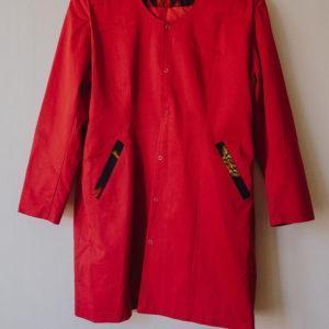 veste rouge Taille 48